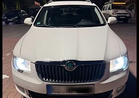 Skoda Superb 1.8 TSI Comfort Combi Comfort