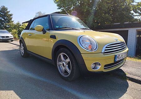Mini Cooper Cabrio Mit nur 63TKM ATM bei 28 TKM