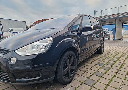 Ford S-Max 2,0 TDCi - 3.Hand - Motor neu - TÜV neu