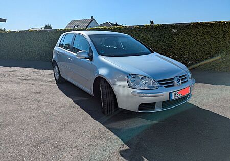 VW Golf Volkswagen V 1.6 Comfortline