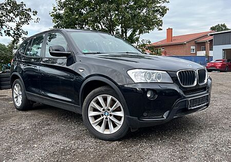 BMW X3 xDrive20d/Navi/Xe.LED/Leder/AHK