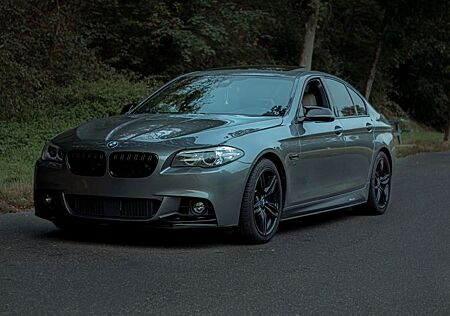 BMW 550i -