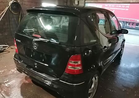 Mercedes-Benz A 160 ELEGANCE Lang Elegance