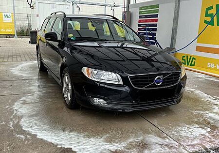 Volvo V70 D4 Summum/SHZ/Tempomat/Leder/ Standheitzung/