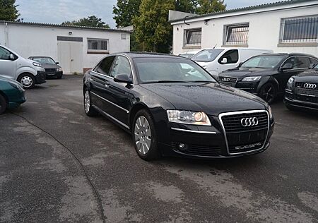 Audi A8 4.2 quattro Lang