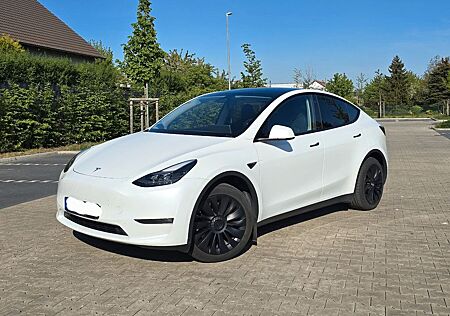 Tesla Model Y Long Range Dual Motor AWD Long Range