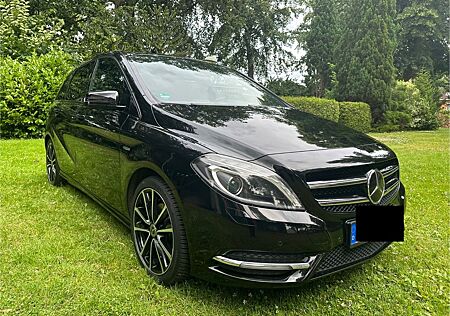 Mercedes-Benz B 180 CDI BlueEFFICIENCY -