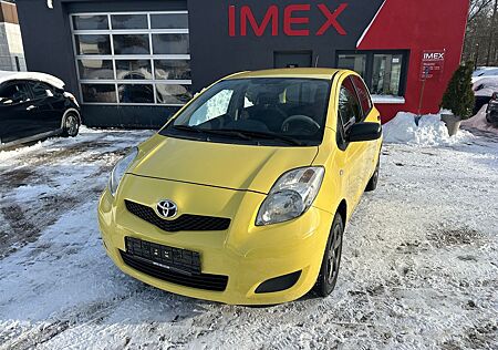 Toyota Yaris Basis 1.0 70 PS HU neu 4 türig