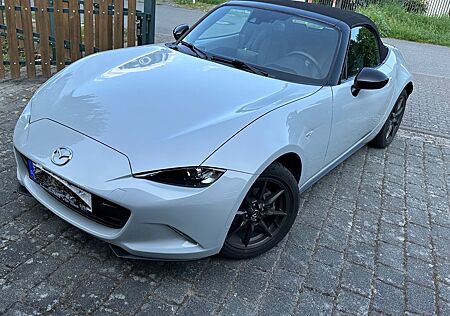 Mazda MX-5 1.5 SKYACTIV-G 131 Sports-Line