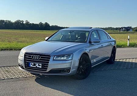 Audi A8 L 4.2 TDI tiptronic quattro*Massage*Mega Voll