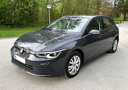 VW Golf Volkswagen 8 ** TOP-ZUSTAND ** TÜV NEU ** 8FACH-BER.