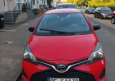 Toyota Yaris 1,0-l-Dual-VVT-i -