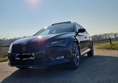 Skoda Superb 2.0 TDI SCR 140kW DSG 4x4 SportLine C...