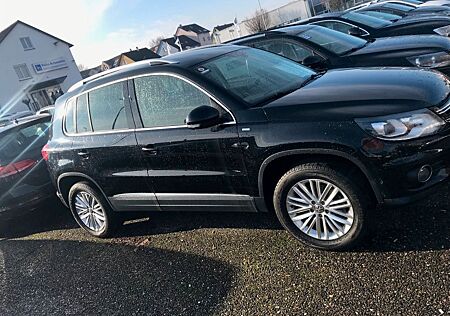 VW Tiguan Volkswagen 2.0 TDI Automatik Allrad AHK