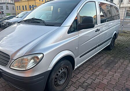 Mercedes-Benz Vito 115 , 8 Sitzer , klimaanlage