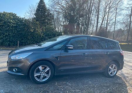 Ford S-Max Business 2.0 TDCI, 4x4,Automatik,7-Sitzer
