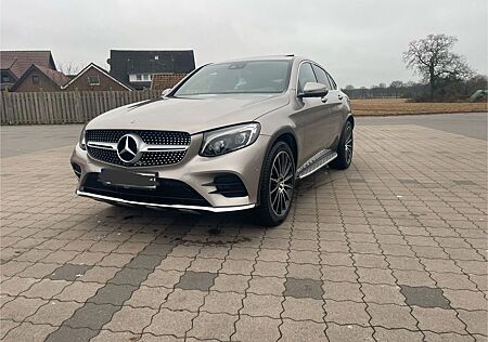 Mercedes-Benz GLC 250 4MATIC Coupé, AMG Line, Burmeister, AHK