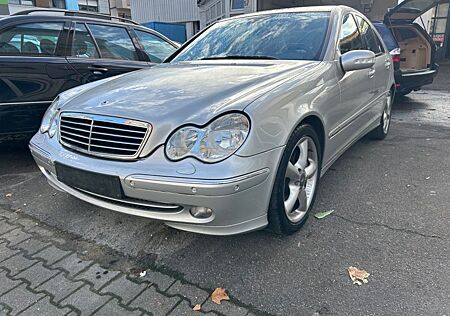 Mercedes-Benz C 200 KOMPRESSOR AVANTGARDE