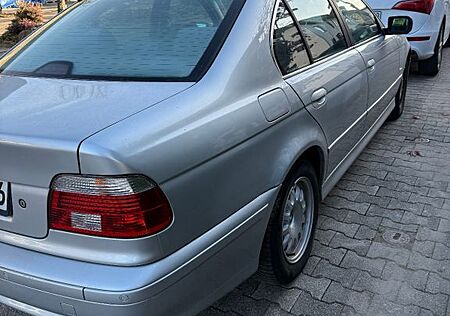 BMW 525i A Highline Exclusive Highline Exclusive