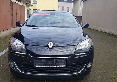 Renault Megane III BOSE Edition Scheckheft Alu Navi PDC