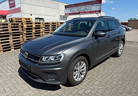 VW Tiguan Volkswagen Comfortline BMT/Start-Stopp,navi,Kamera .