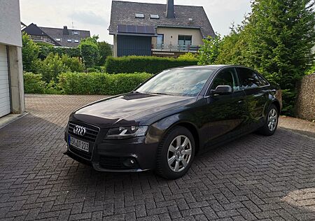 Audi A4 1.8 TFSI Attraction Attraction