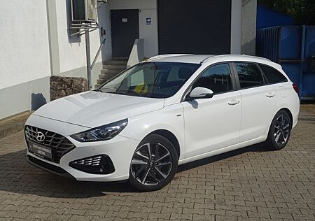 Hyundai i30 cw Trend Mild-Hybrid VirtualC/AHK/Navi/CPlay