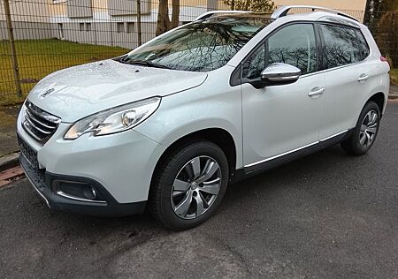 Peugeot 2008 Allure PureTech 130 Stop&Start Allure