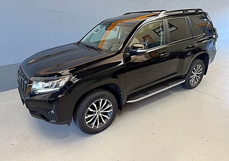 Toyota Land Cruiser TEC-Edition 7 Sitze Black ACC AHK