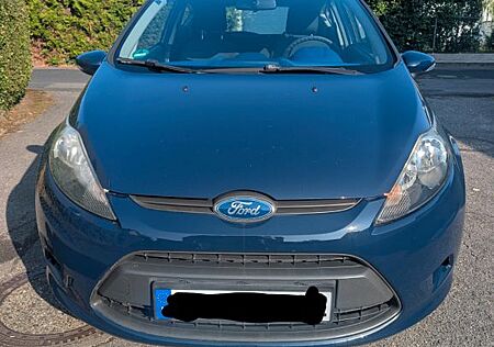 Ford Fiesta 1,25 gepflegt 1. Hand