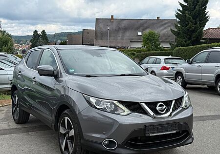 Nissan Qashqai N-Connecta*NEU*TÜV*NAVI*NUR*69KM*
