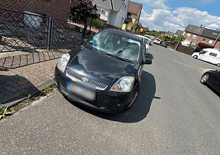 Ford Fiesta 1,6 TDCi Ghia Ghia