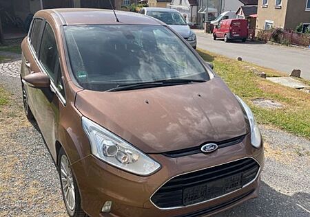 Ford B-Max 1,0 EcoBoost 92kW S/S Titanium Titanium VW