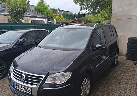 VW Touran Volkswagen 2.0 TDI DSG DPF Highline Highline