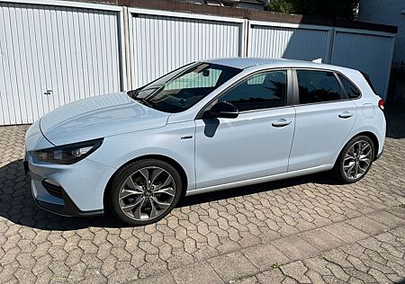 Hyundai i30 1.4 T-GDI N Line NAVI+Kamera