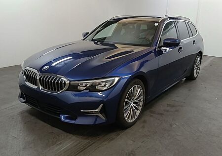 BMW 320 d Touring Luxury Line*1.Hand/Harman Kardon*