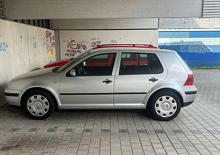 VW Golf Volkswagen 1.4 Basis Basis