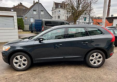 Volvo XC 60 XC60 Summum 2WD/2.0D/2 Hand/Vollausstattung/ Top