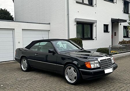 Mercedes-Benz CE 300 -24V Cabrio Kli 18 Zoll 5-G