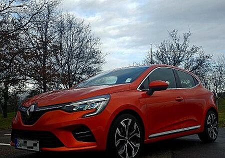 Renault Clio TCe 100 Intens