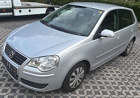 VW Polo Volkswagen IV Trendline*1.Hand*Rentnerhand*TÜV*