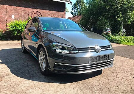 VW Golf Volkswagen VII Lim. 1.0 Comfortline Automatik/31 Tkm