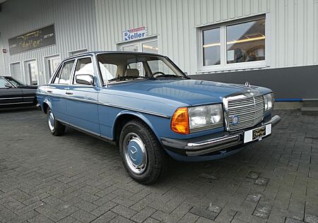 Mercedes-Benz 200 D (W123), Originalzustand