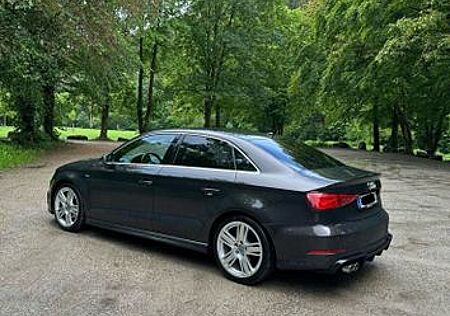 Audi A3 S line Limousine Original Motor