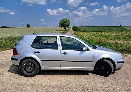VW Golf Volkswagen 1.9TDI 74Kw Special Special,Tüv,Climatronic