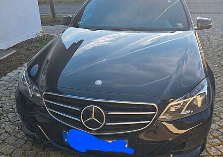 Mercedes-Benz E 350 BlueTEC 4MATIC T - Edition E