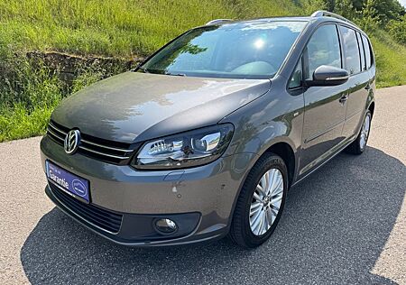 VW Touran Volkswagen Cup BMT/2HD/7 Sitze/Xenon/Navi/AHK/8 Fach