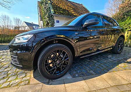 Audi Q5 2.0 TFSI S tronic quattro sport