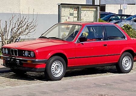 BMW 318i E30 Coupé, H-Kennzeichen, top gepflegt