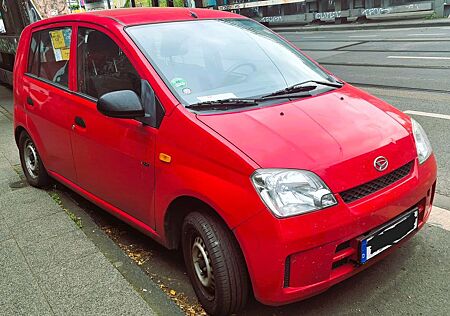Daihatsu Cuore 1.0 Plus mit Klimaanlage